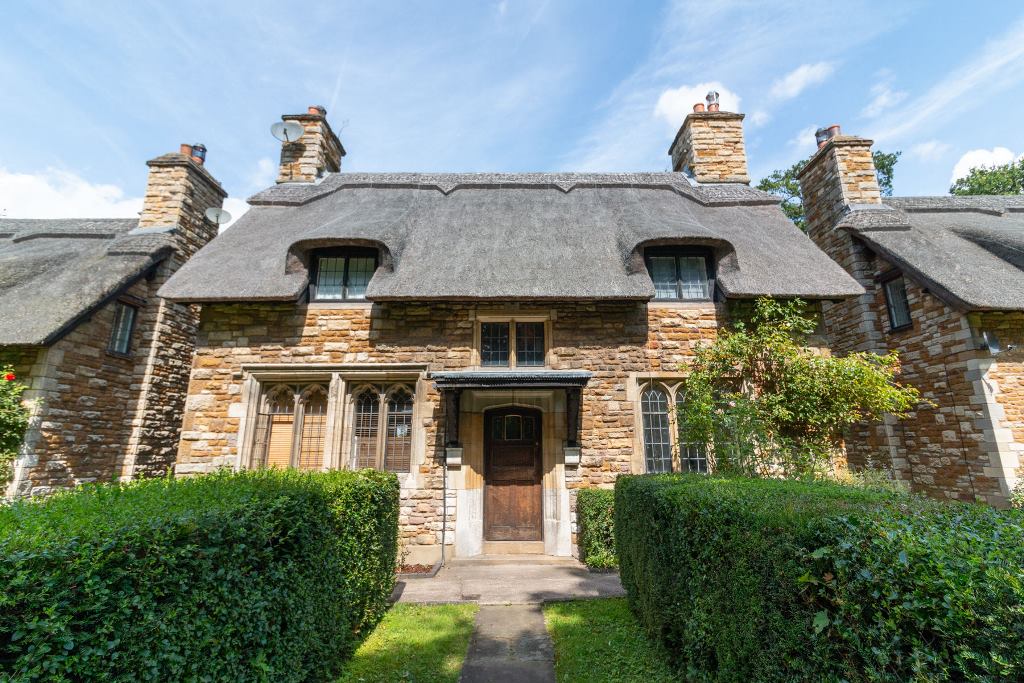 The Row, Stapleford Farm Estate